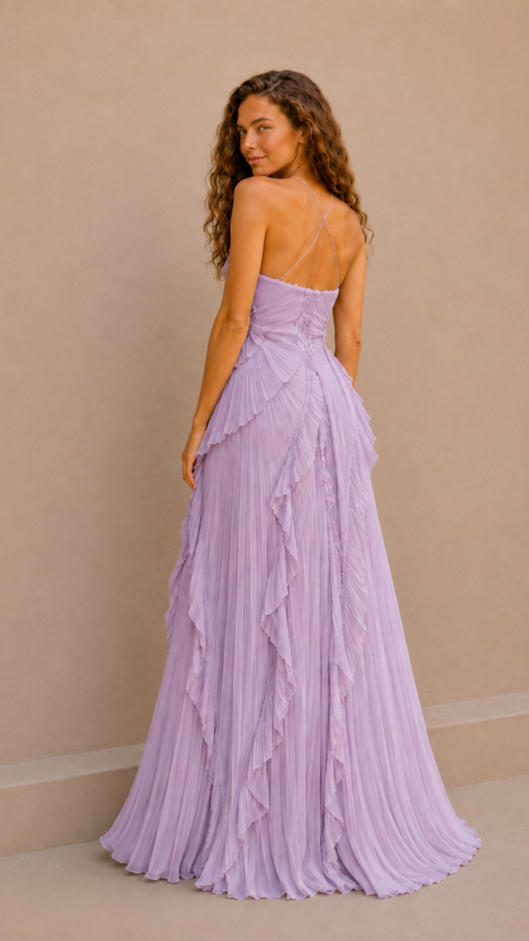 Vestido Plisado Volantes Espalda Abierta
